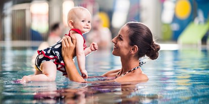 Familienhotel - Mittelburgenland - Babyschwimmen - Hotel Sonnenpark**** Superior