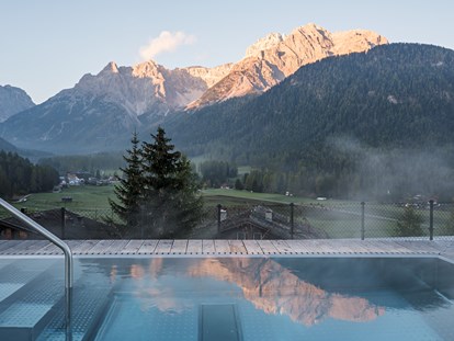 Familienhotel - Obertilliach - Roof Top Pool Residence Alma - Family Resort Rainer