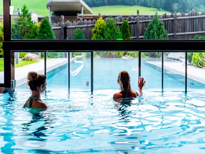 Familienhotel - Kirchdorf in Tirol - ThermaLeogang - erster Thermalpool der Region - Good Life Resort die Riederalm ****S
