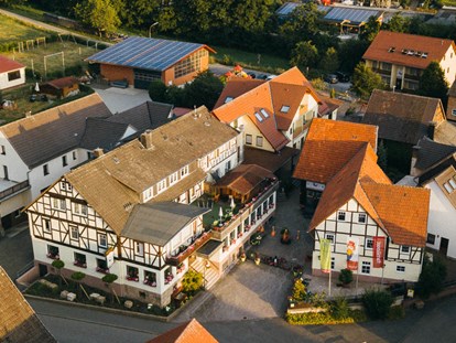 Familienhotel - Hessen - Der Ottonenhof von oben - Familotel Ottonenhof - Die Ferienhofanlage im Sauerland