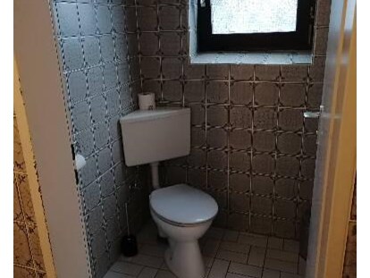 Familienhotel - Hessen - Toilette vom Kinderbereich  - Familotel Ottonenhof - Die Ferienhofanlage im Sauerland