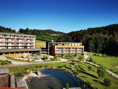 Familienhotel - Preisniveau: exklusiv - Schreinerhof im Sommer - Familotel Schreinerhof