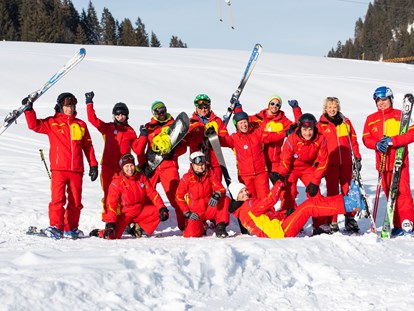 Familienhotel - Wellnessbereich - Skilehrer Skischule - Familotel Spa & Familien-Resort Krone