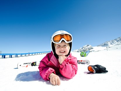 Familienhotel - Kletterwand - Skifahren - Alpenhotel Kindl
