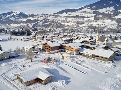 Familienhotel - Pinzgau - Der Felbenspielplatz im Winter - Kinderhotel Felben
