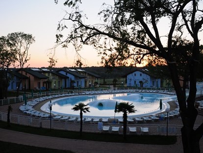 Familienhotel - Umgebungsschwerpunkt: Strand - Italien - Poolbereich - Club Village & Hotel Spiaggia Romea