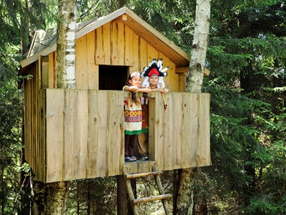 Familienhotel - Teenager-Programm - Waldspielplatz - ULRICHSHOF Nature · Family · Design