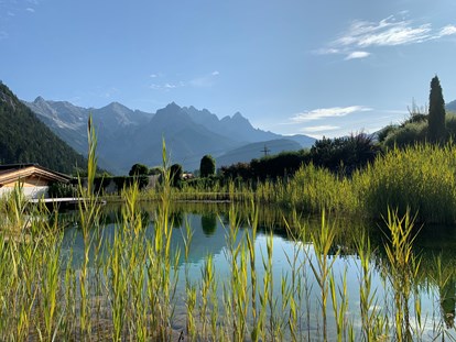 Familienhotel - Kitzbüheler Alpen - Der Schwimmteich - Naturhotel Kitzspitz