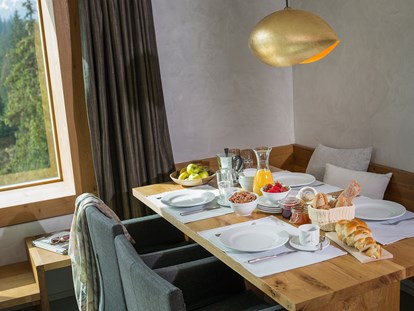 Familienhotel - Braunwald - Esstisch mit Frühstück - rocksresort