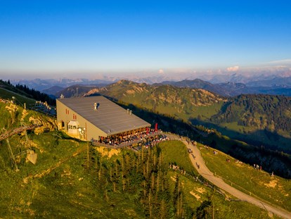 Familienhotel - Wellnessbereich - Allgäuer Bergwelt - MONDI Resort Oberstaufen