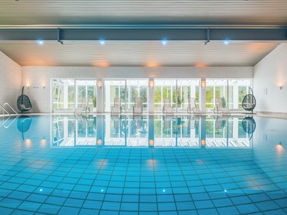 Familienhotel - Wellnessbereich - Hotelschwimmbad - MONDI Resort Oberstaufen