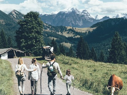 Familienhotel - Kirchdorf in Tirol - Almen in Salzburg - POST Family Resort