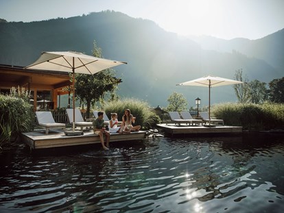 Familienhotel - Pools: Schwimmteich - Familien Natur Resort Moar Gut*****