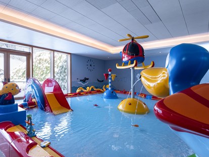 Familienhotel - Pools: Innenpool - Dachsteinkönig - Familux Resort 