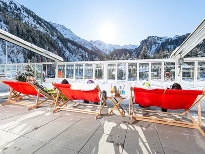 Familienhotel - Tirol - Sonnenterrasse - Kinder- & Gletscherhotel Hintertuxerhof