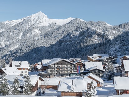 Familienhotel - WLAN - Gorfion Familotel Liechtenstein im Winter, direkt an der Skipiste - Gorfion Familotel Liechtenstein