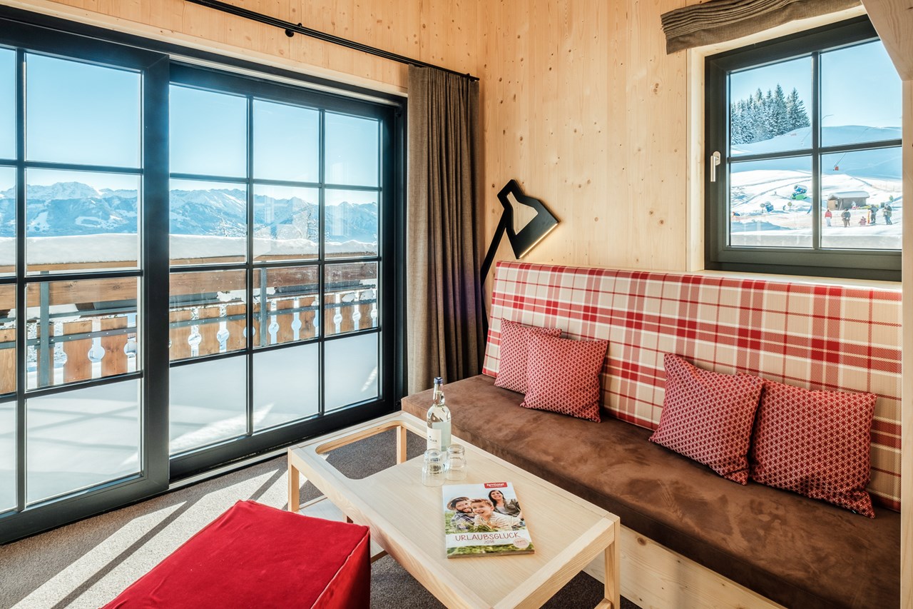 Familotel Allgäuer Berghof Zimmerkategorien Familien-Suiten | 4-Raum mit Balkon