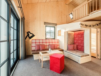 Familotel Allgäuer Berghof Zimmerkategorien Familien-Suiten | 5-Raum mit Balkon